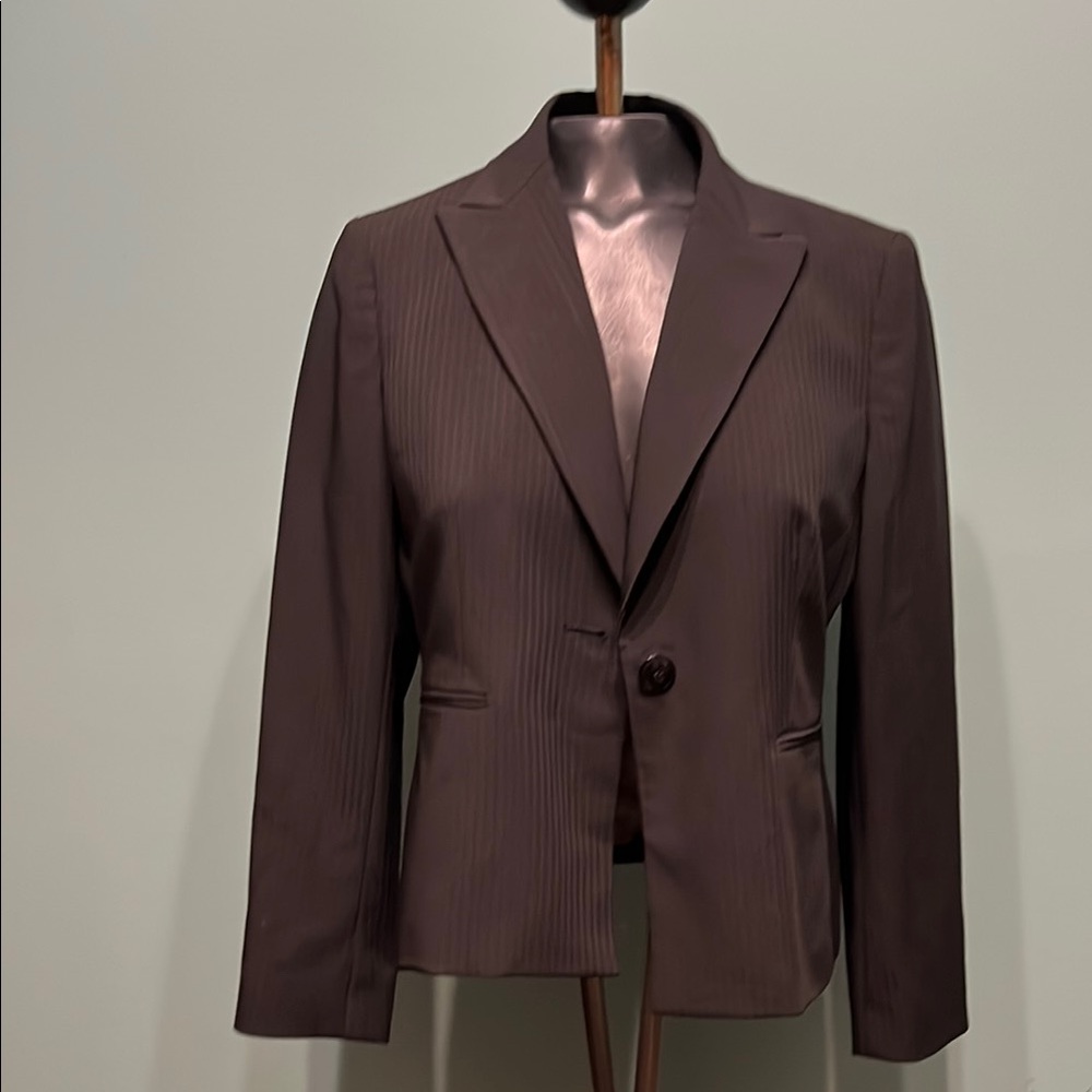 Jasper Classic Black Women's Blazer & Slacks